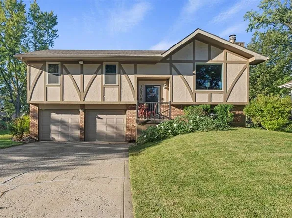 10509 NW 57th St, Kansas City, MO 64152