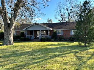414 E Center St, Alapaha, GA 31622