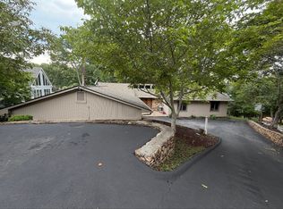 118 Starboard Ln, Moneta, VA 24121