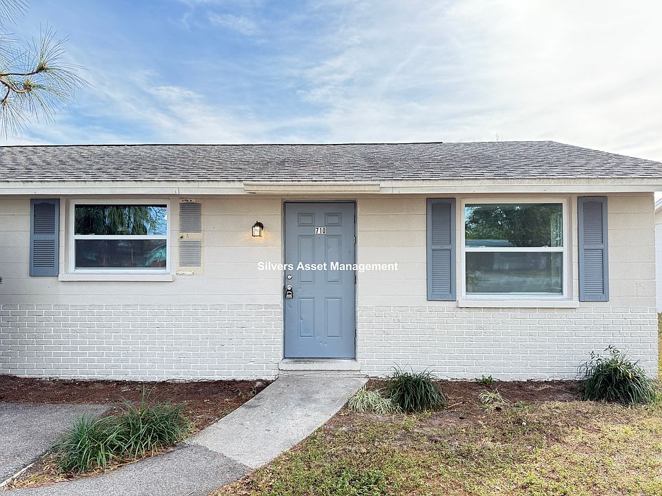 1st image of 710 63rd Avenue Dr W