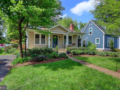 2111 Hanover St, Silver Spring, MD, 20910