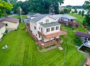 27467 W Ashland Ave, Spring Grove, IL 60081