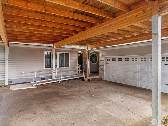 5th image of 6827 Holmes Island Road SE