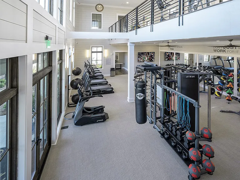 Greystone Pointe Columbus — Photo 12