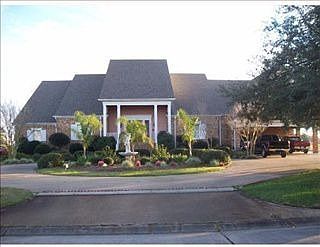 1st image of 1412 Stonebridge Dr