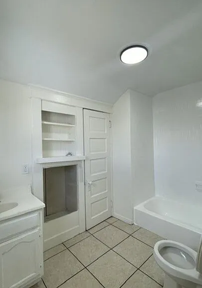 4815 S Normandie Ave #1/2 — Photo 9