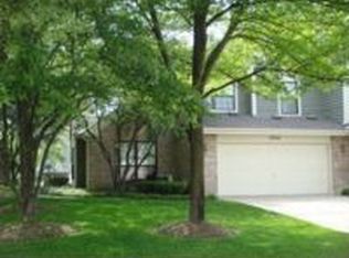 2704 Ashley Woods Dr, Westchester, IL