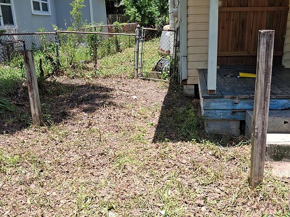 3rd image of 1517 W 22ND Street