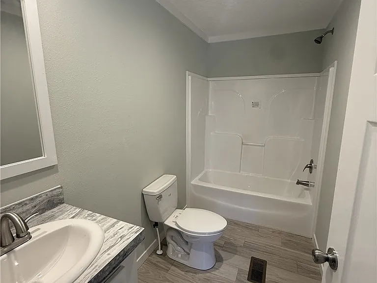 108 Candlestick Ln — Photo 13