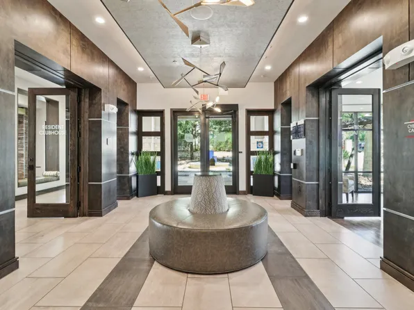 Park at Rialto Apartments