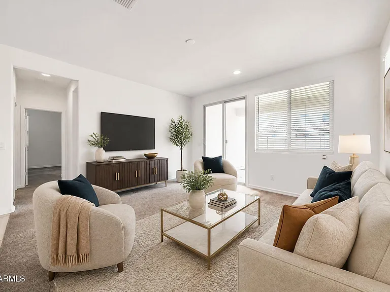 8830 W Pasadena Ave — Photo 2