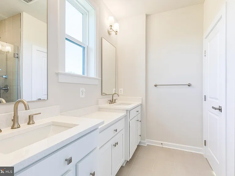 200 Hickory Hollow Ct — Photo 22