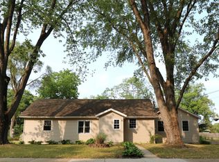 290 S Scott St, Newaygo, MI