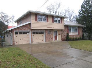 203 Drake Rd, Cherry Hill, NJ 08034