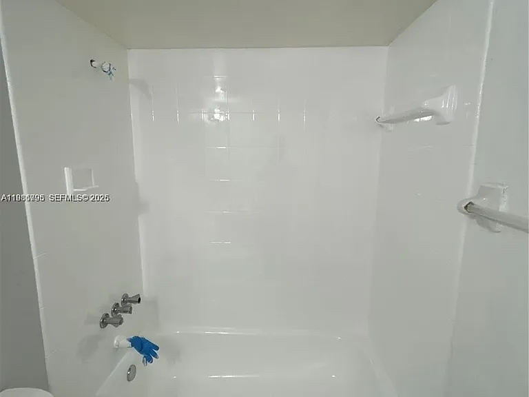 8307 SW 142nd Ave #F105 — Photo 7