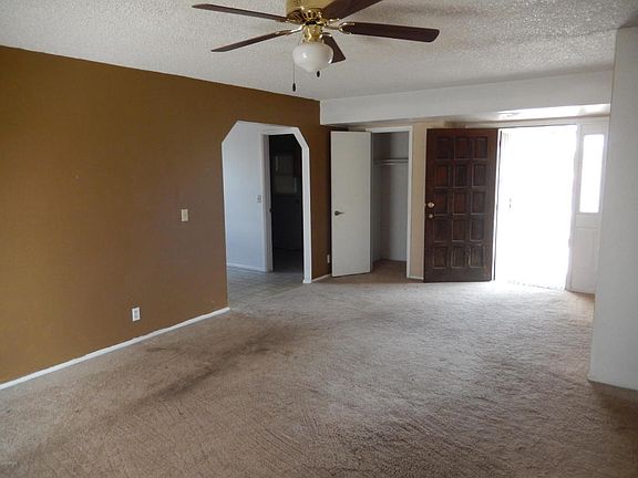 3rd image of 9242 N 74th Dr
