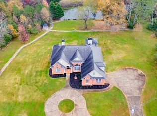 8105 Jot Em Down Rd, Gainesville, GA 30506