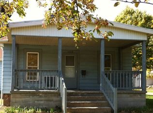 1009 N Walnut St, Champaign, IL 61820