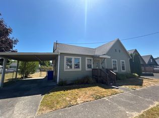 904 S 5th Ave, Kelso, WA 98626