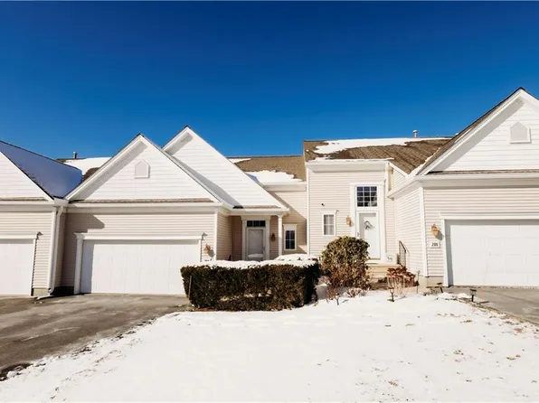 284 Rolling Hill Rd, Portsmouth, RI 02871