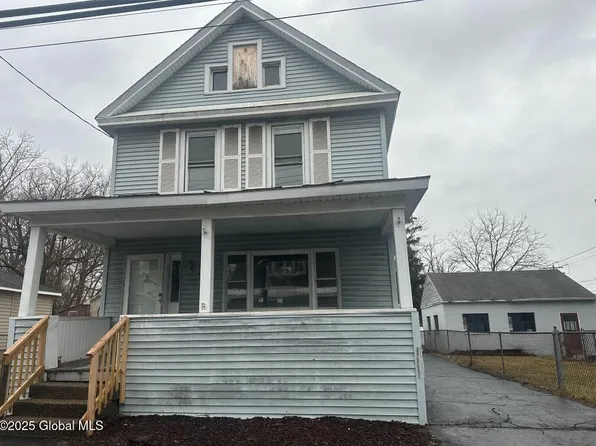 39 Wagner Avenue, Schenectady, NY 12304