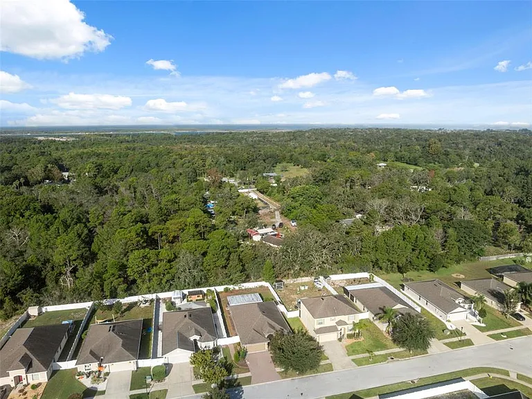 18035 Arbor Crest Dr — Photo 37