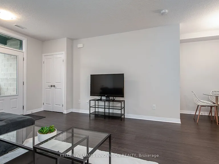 155 Thomas Slee Dr #1D — Photo 13