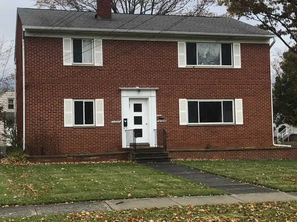 37398 Sharpe Ave, Willoughby, OH 44094
