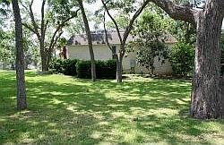 5th image of 603 N Texana St