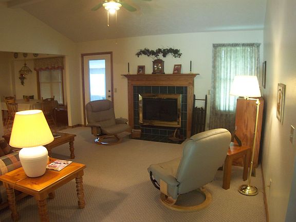 Vaulted ceilings in the living room