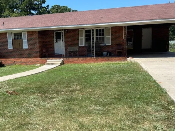 1930 40th Ave E, Tuscaloosa, AL 35401
