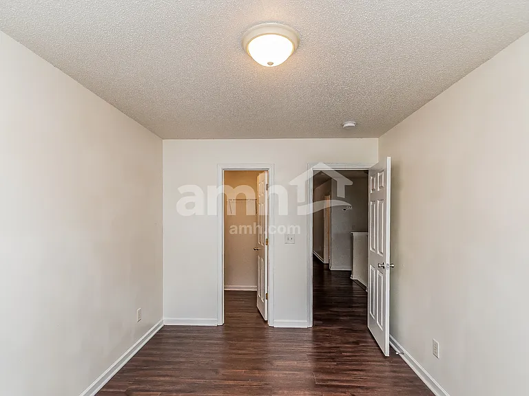 1212 Whitman Dr — Photo 15