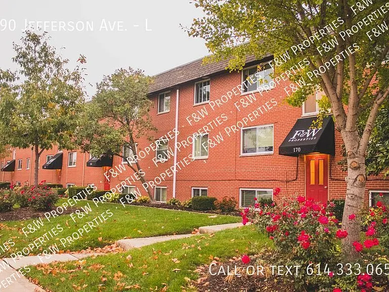 190 Jefferson Ave #L — Photo 1