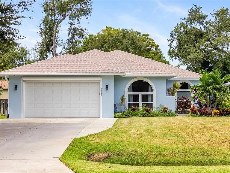 4360 Iola Dr — Photo 62