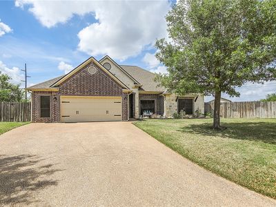 2401 Palm Ct, College Station, TX, 77845