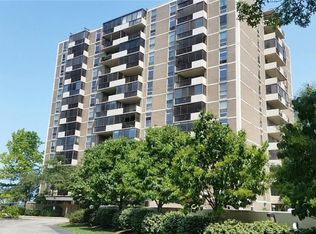25801 Lake Shore Blvd APT 23, Euclid, OH 44132