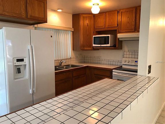 5th image of 1314 W Perdiz St