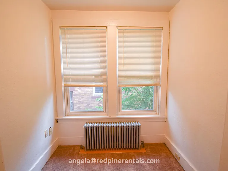 1832 Crafton Blvd #B — Photo 3