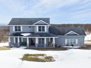 19559 360th St, Taylors Falls, MN 55084