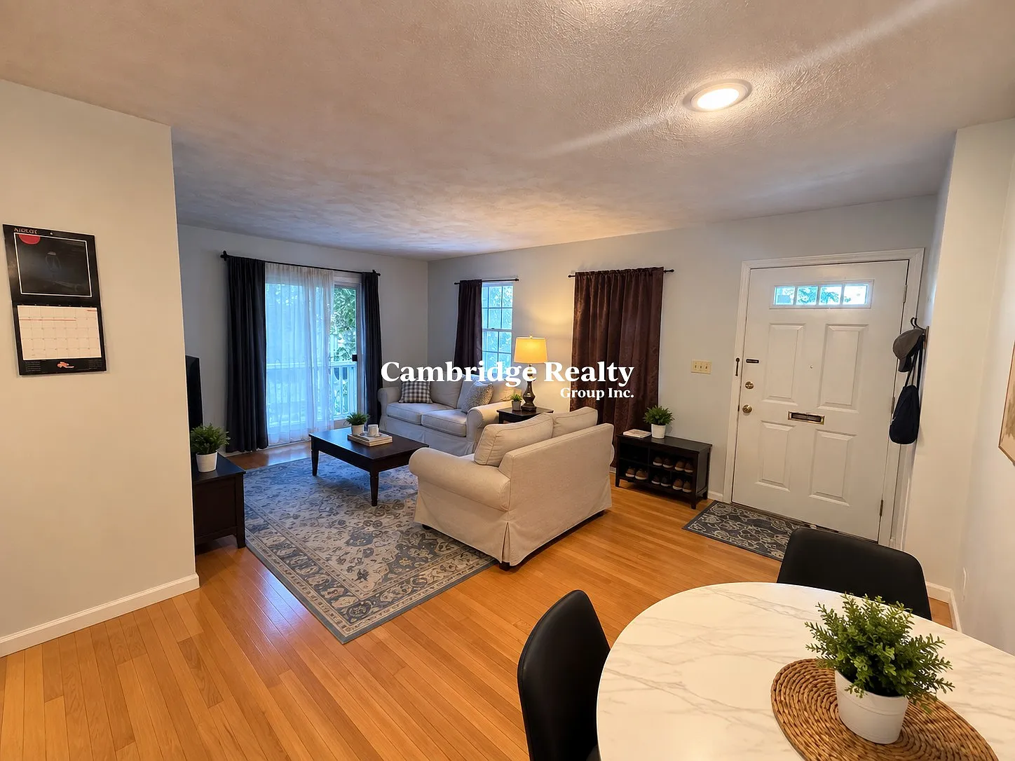 2 bed, 2.0 bath, 1000 sqft, $2,700 — Photo 2