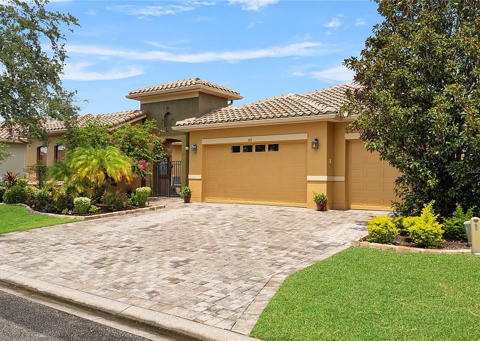 1st image of 513 CATANIA LANE