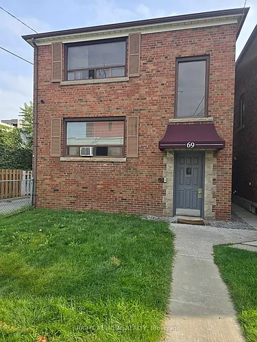 69 3rd St #3 Photo 1