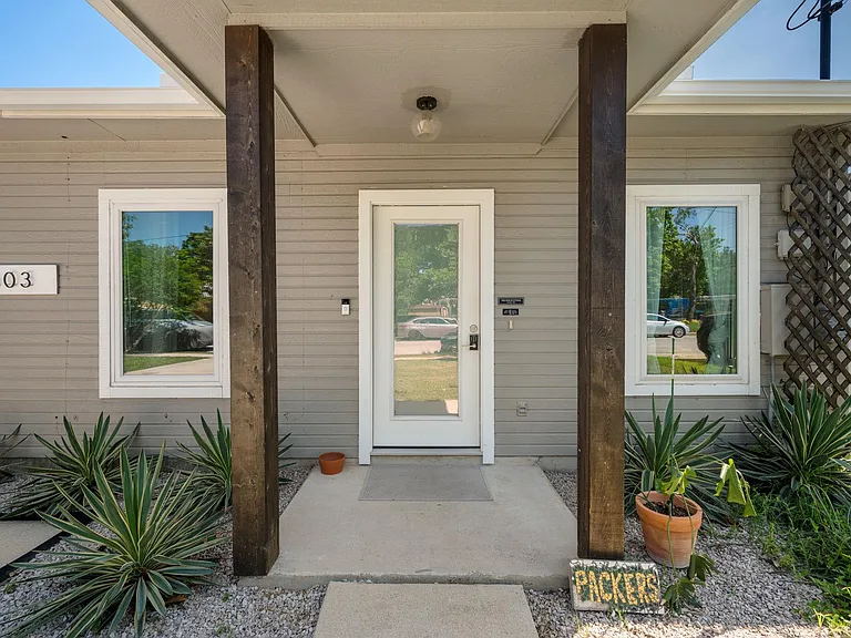4603 Ribbecke Ave — Photo 5