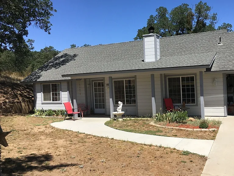 22131 Alps Ct — Photo 1