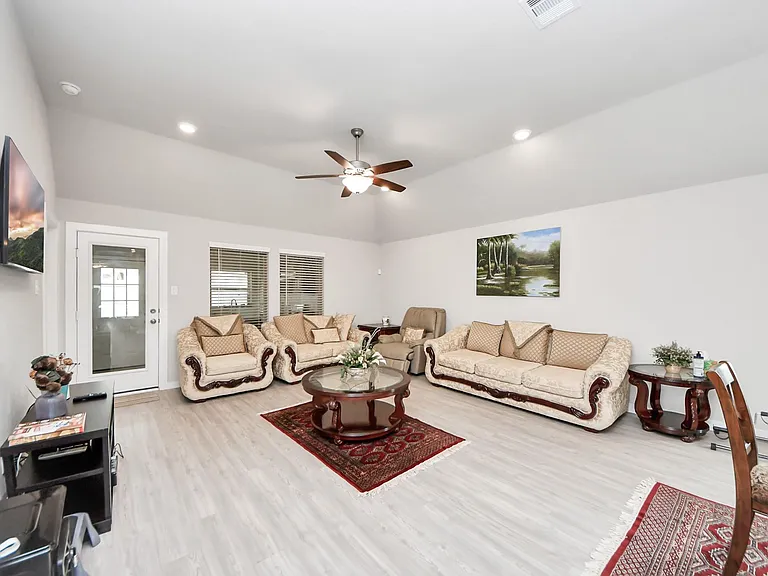 2610 Blue Abbott Dr — Photo 40