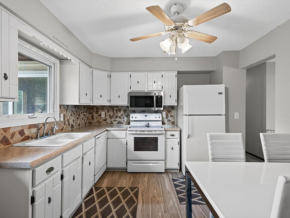 1st image of 6364 Dawn Way