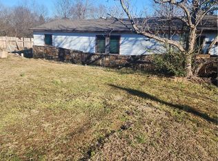 21576 War Eagle Blacktop Rd, Springdale, AR 72764
