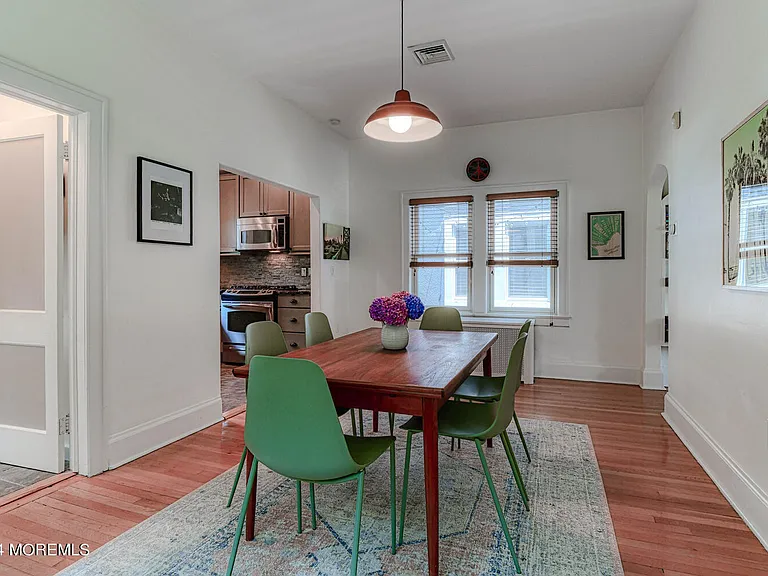1503 Emory St — Photo 16