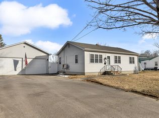 333 Pearl St, Bangor, ME 04401