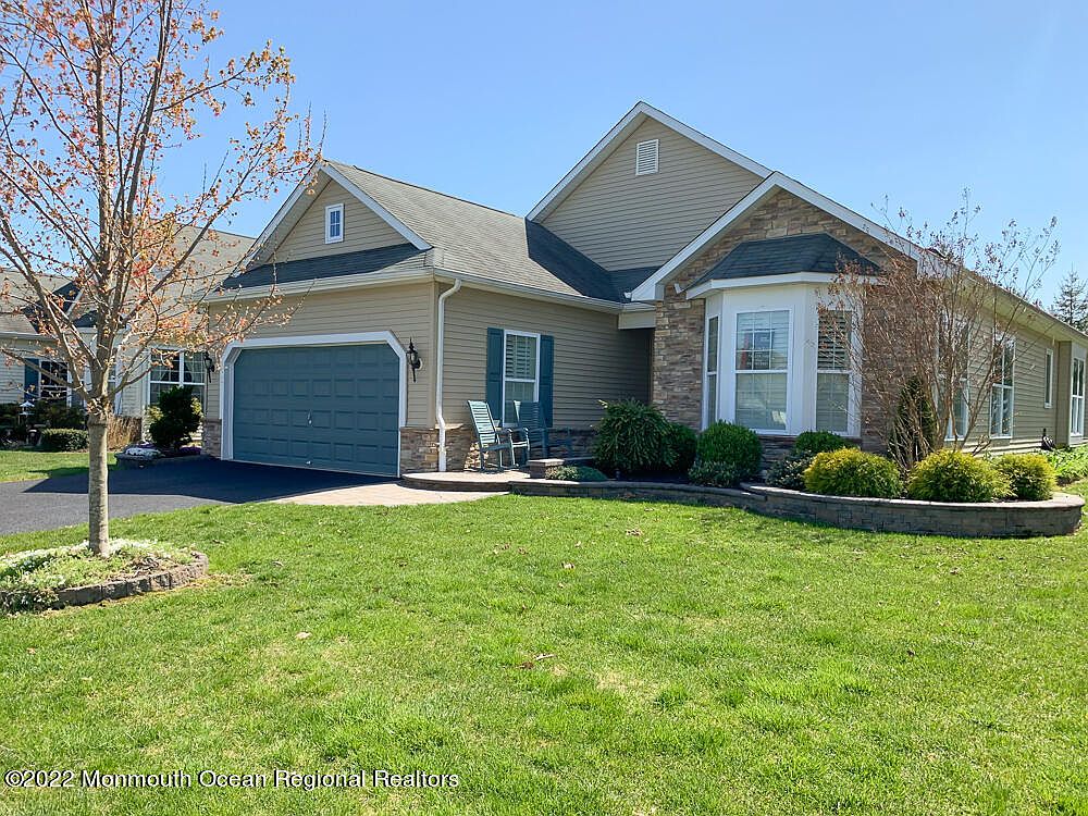 55 Eagle Ridge Circle, Lakewood, NJ 08701 Zillow